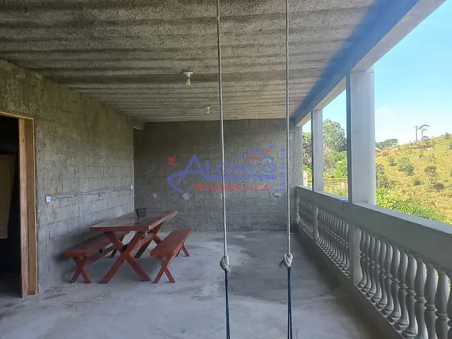 Chácara com 980m² 2 quartos e 1 banheiro, à venda, no bairro 10 em Santa Branca