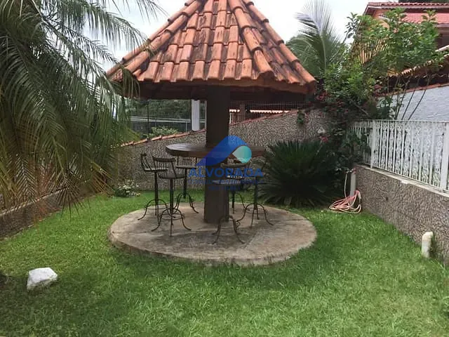 Chácara com 1000m² 3 quartos e 5 banheiros, à venda, no bairro Chácara Boa Vista em Santa Isabel