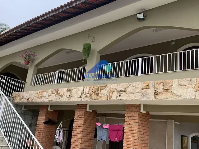 Chácara com 1000m² 3 quartos e 5 banheiros, à venda, no bairro Chácara Boa Vista em Santa Isabel
