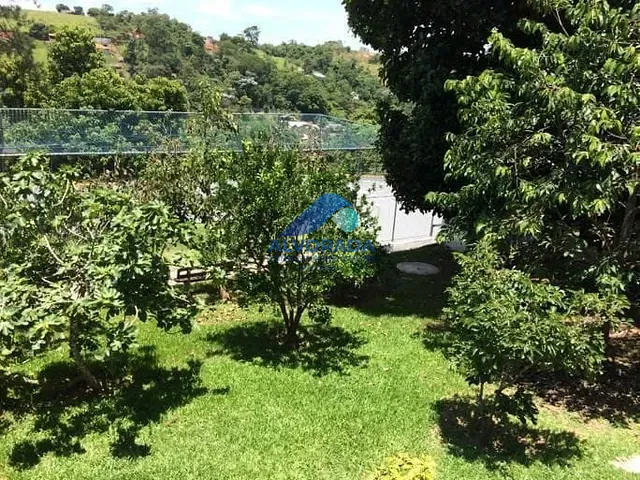 Chácara com 1000m² 3 quartos e 5 banheiros, à venda, no bairro Chácara Boa Vista em Santa Isabel