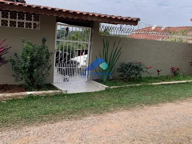 Chácara com 1000m² 3 quartos e 5 banheiros, à venda, no bairro Chácara Boa Vista em Santa Isabel