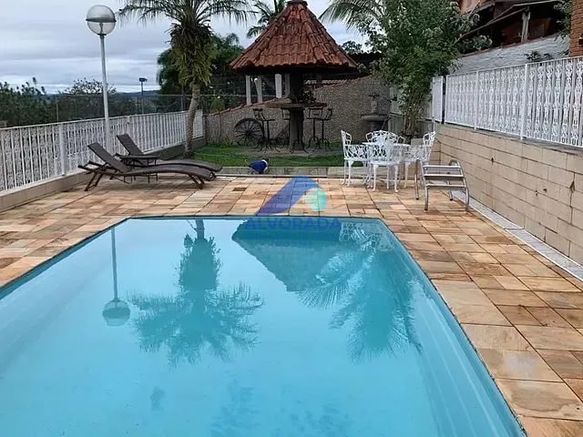 Chácara com 1000m² 3 quartos e 5 banheiros, à venda, no bairro Chácara Boa Vista em Santa Isabel