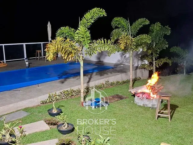 Chácara com 240m² 4 quartos e 3 banheiros, à venda, no bairro Chapéu em Domingos Martins