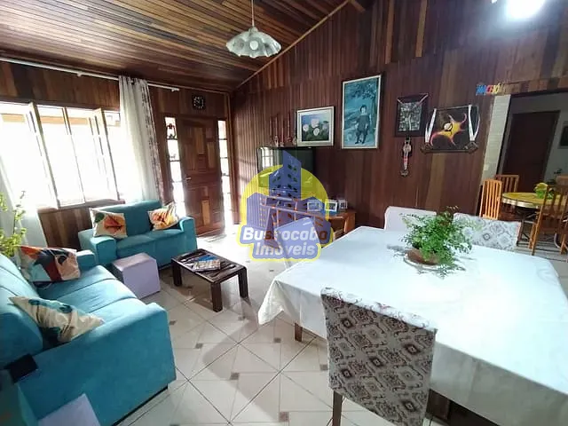 Chácara com 740m² 4 quartos e 4 banheiros, à venda, no bairro Gramado em Cotia