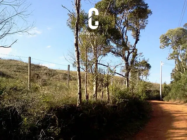 Chácara com 55600m², à venda, no bairro Parque da Ferradura em Campos do Jordão