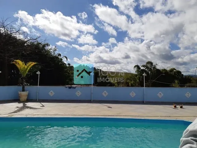 Chácara com 3200m² 4 quartos e 4 banheiros, à venda, no bairro Bom Retiro em São José dos Campos