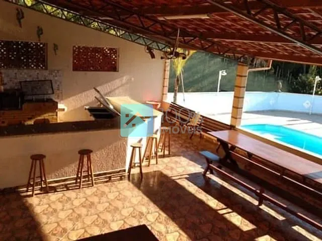 Chácara com 3200m² 4 quartos e 4 banheiros, à venda, no bairro Bom Retiro em São José dos Campos