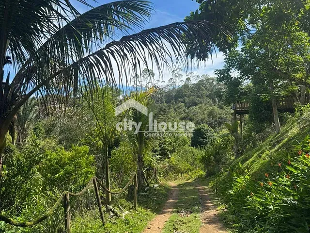 Chácara 4 quartos e 2 banheiros, à venda, no bairro Holandinha em Santa Leopoldina