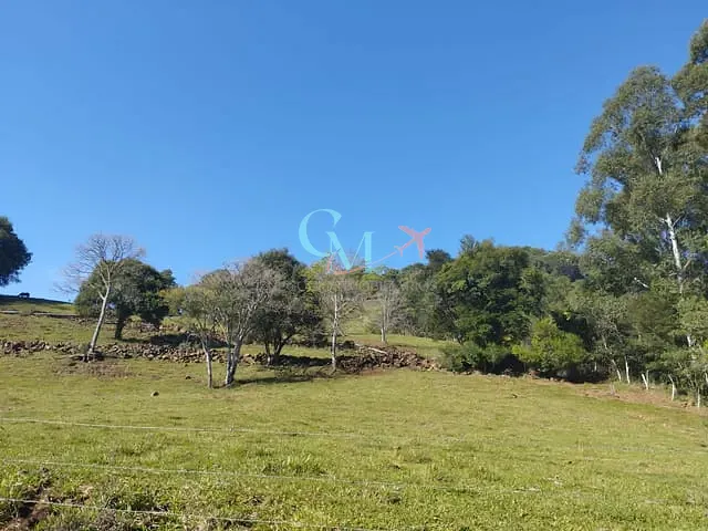 Chácara com 387200m² 3 quartos e 2 banheiros, à venda, no bairro Centro em Xanxerê