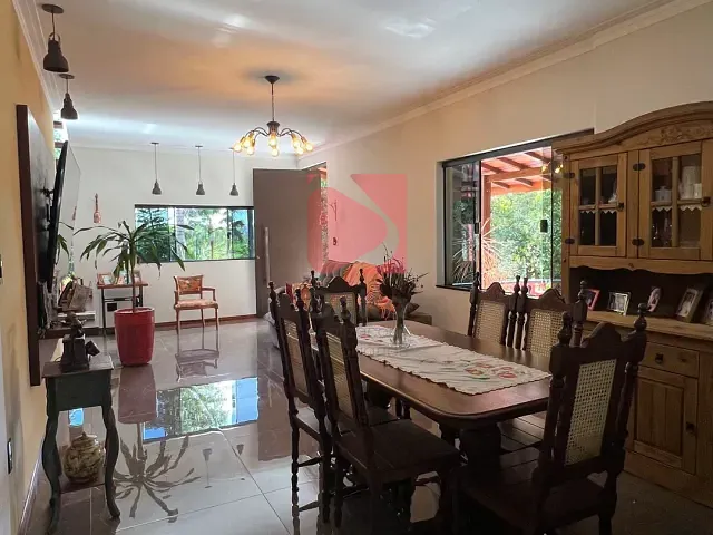 Chácara 5 quartos e 4 banheiros, à venda, no bairro Vertentes do Mamonal em Pirassununga