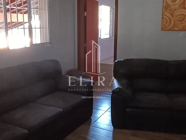 Chácara com 2200m² 2 quartos e 3 banheiros, à venda, no bairro Área Rural de Limeira em Limeira