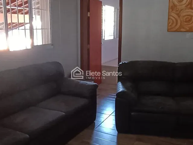 Chácara com 2200m² 2 quartos e 3 banheiros, à venda, no bairro Área Rural de Limeira em Limeira