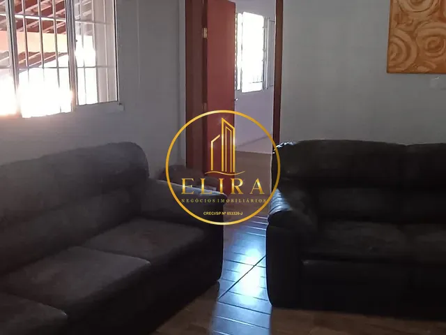 Chácara com 2200m² 2 quartos e 3 banheiros, à venda, no bairro Área Rural de Limeira em Limeira