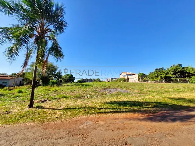 Chácara com 4001m², à venda, no bairro Condomínio de Chácaras Estância Aroeira em Trindade