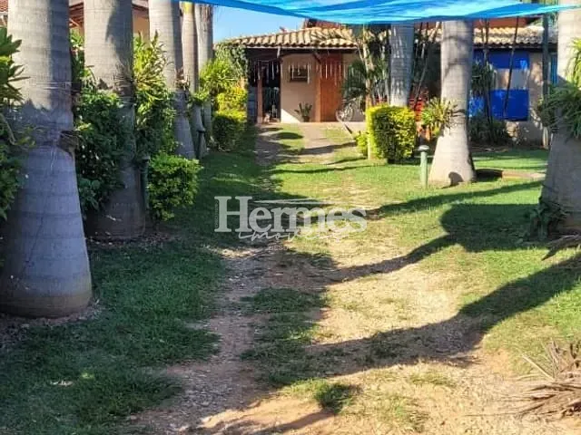 Chácara com 1000m² 4 quartos e 4 banheiros, à venda, no bairro Parque da Represa em Paulínia