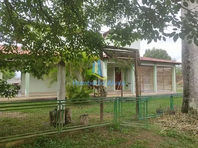 Chácara com 180000m² 5 quartos e 3 banheiros, à venda, no bairro Espírito Santo em Vitória da Conquista