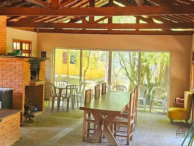 Chácara com 3322m² 3 quartos e 3 banheiros, à venda ou para alugar, no bairro Água Espraiada (Caucaia do Alto) em Cotia
