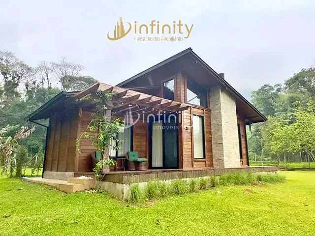 Chácara com 20055m² 1 quarto e 1 banheiro, à venda, no bairro Pirabeiraba (Pirabeiraba) em Joinville