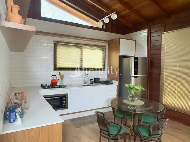 Chácara com 20055m² 1 quarto e 1 banheiro, à venda, no bairro Pirabeiraba (Pirabeiraba) em Joinville