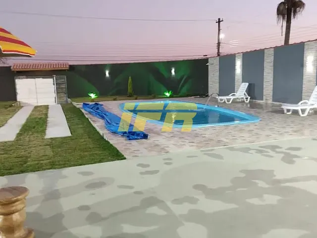 Chácara com 750m² 2 quartos e 3 banheiros, à venda, no bairro Loteamento Jardim Alberto Ronconi em Tremembé