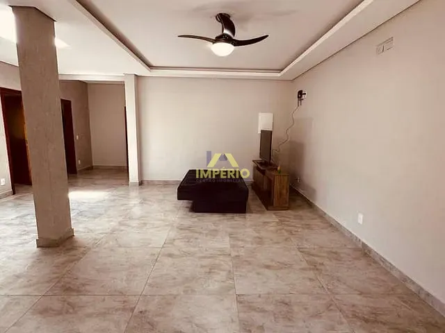 Chácara com 5400m² 4 quartos e 6 banheiros, à venda, no bairro Chácara Iracema em Salto