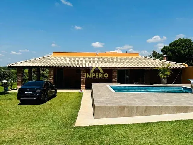 Chácara com 5400m² 4 quartos e 6 banheiros, à venda, no bairro Chácara Iracema em Salto