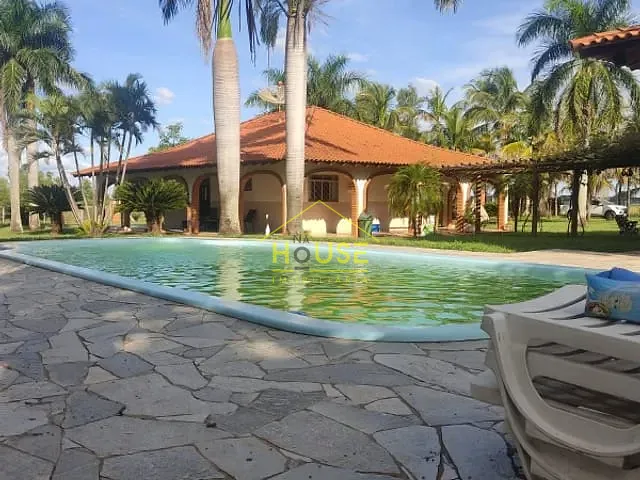 Chácara com 22200m², à venda, no bairro Area Rural em Álvares Florence