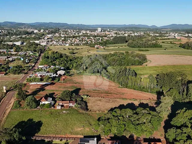 Chácara com 138m² 3 quartos e 1 banheiro, à venda, no bairro Canabarro em Teutônia