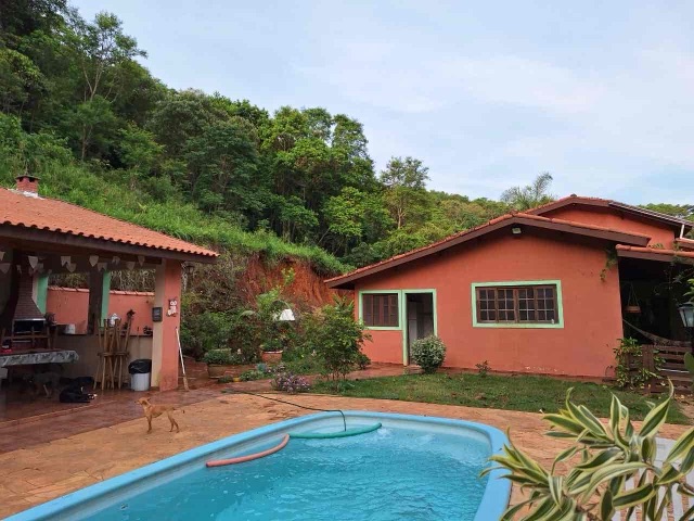 Chácara com 1751m² 3 quartos e 3 banheiros, à venda, no bairro Paraíso (Polvilho) em Cajamar