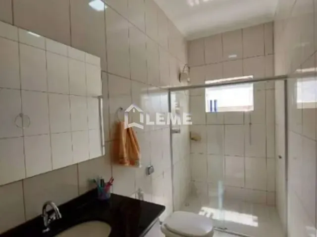 Chácara com 1197m² 3 quartos e 3 banheiros, à venda, no bairro Chácara Palmeirinha em Mococa