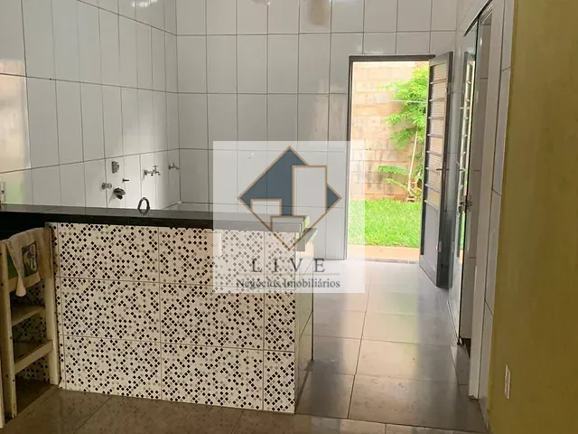 Chácara com 1000m² 3 quartos e 2 banheiros, à venda, no bairro Chácaras de Recreio Represa em Nova Odessa