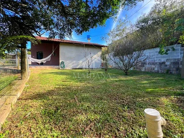 Chácara com 1916m² 4 quartos e 3 banheiros, à venda, no bairro Colônia Murici em São José dos Pinhais