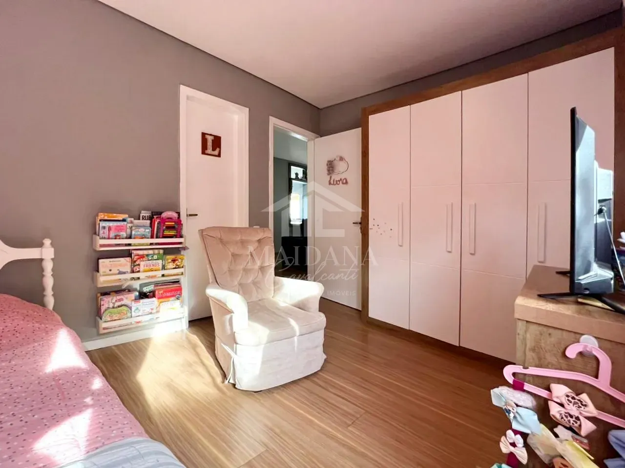 Sítio, 4 quartos, 1916 m² - Foto 17