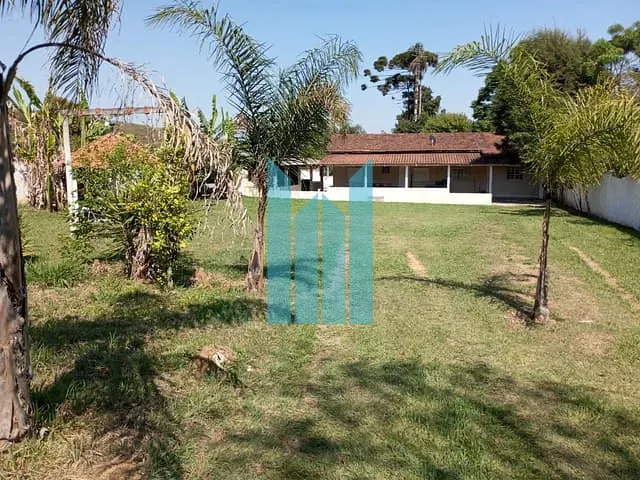 Chácara com 1700m² 3 quartos e 1 banheiro, à venda, no bairro Centro em Poços de Caldas