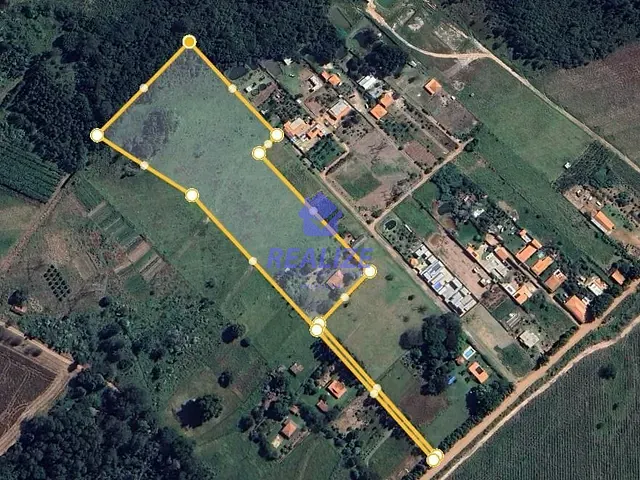 Terreno com 30000m², à venda, no bairro Conjunto Habitacional Popular Altos em Botucatu