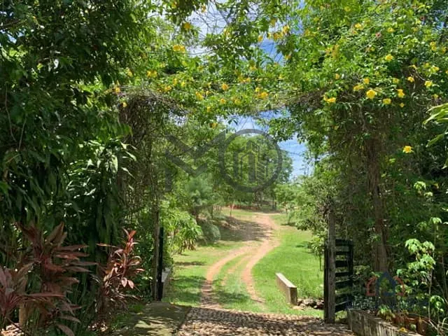 Chácara com 30000m² 3 quartos e 4 banheiros, à venda, no bairro Zona Rural em Chapada Dos Guimarães