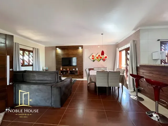 Chácara com 1200m² 3 quartos e 3 banheiros, à venda, no bairro Monterrey em Louveira