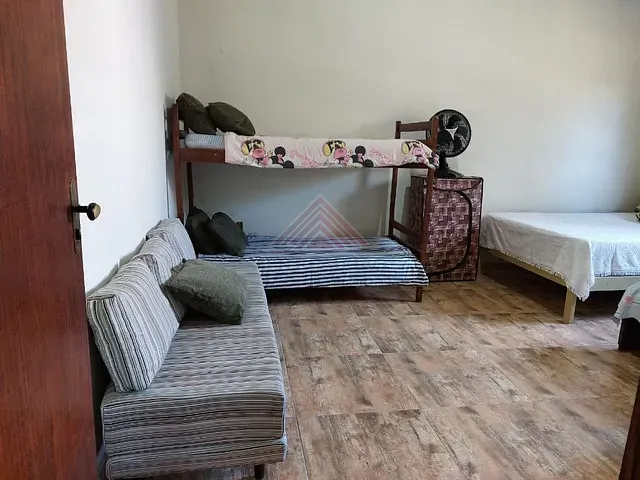 Chácara com 2000m² 2 quartos e 2 banheiros, à venda, no bairro Zona Rural em Salto de Pirapora