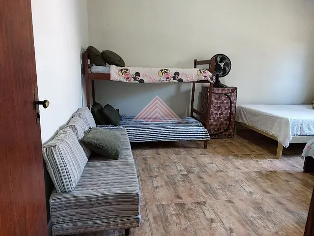 Chácara com 2000m² 2 quartos e 2 banheiros, à venda, no bairro Zona Rural em Salto de Pirapora