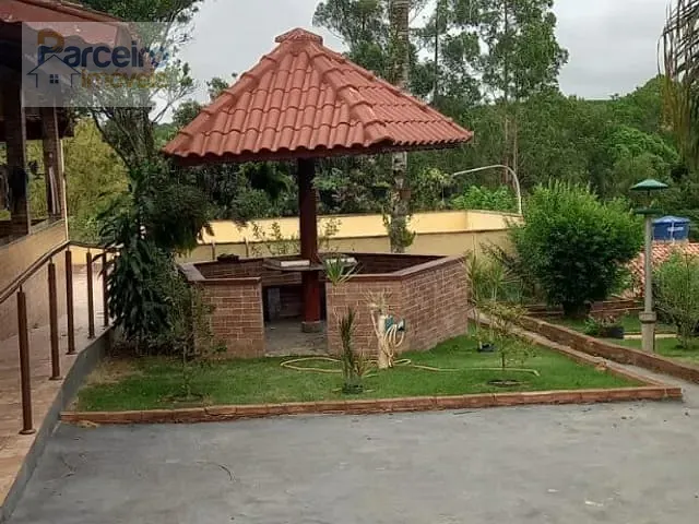 Chácara com 1600m² 2 quartos e 3 banheiros, à venda, no bairro Jardim Cananéia em Pilar do Sul
