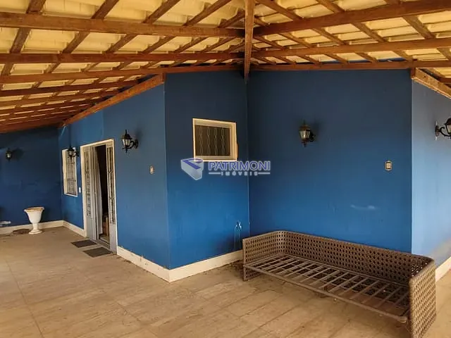 Chácara com 2000m² 4 quartos e 4 banheiros, para alugar, no bairro Condomínio Vilage em Juatuba