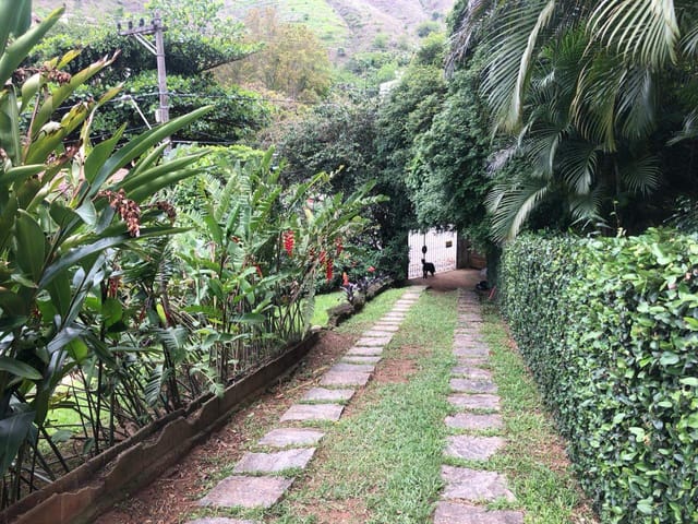 Chácara com 1600m² 2 quartos e 2 banheiros, à venda, no bairro Mello Afonso em Vassouras
