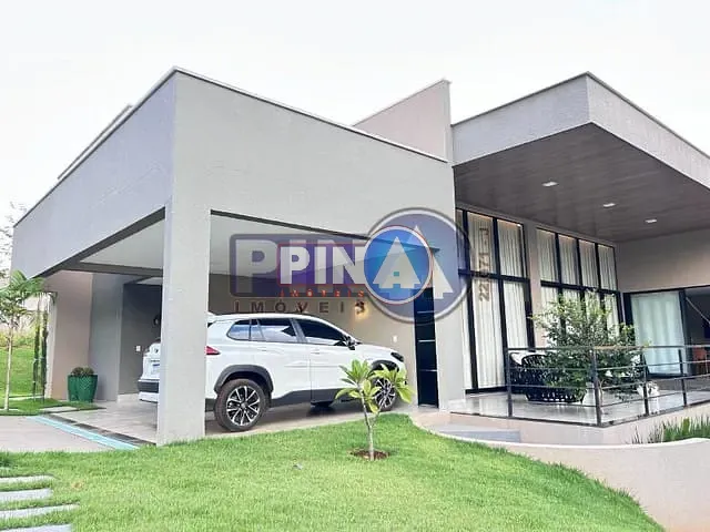 Casa com 2007m² 3 quartos e 5 banheiros, à venda, no bairro Condomínio Ecologico  Vale das Palmeiras em Bela Vista de Goiás