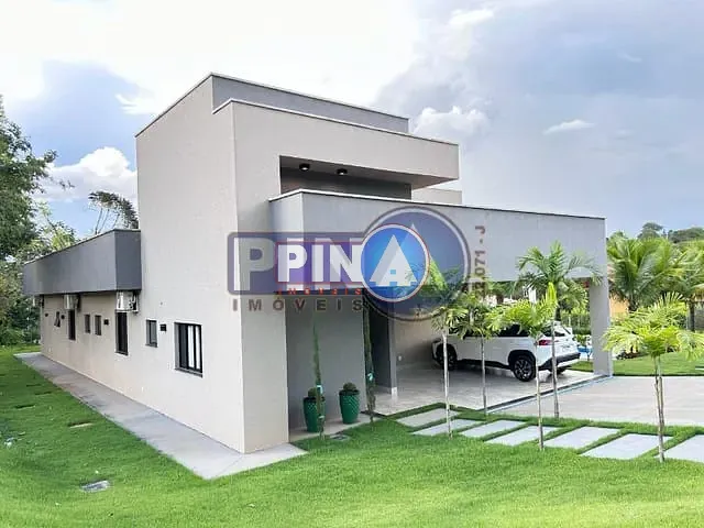 Casa com 2007m² 3 quartos e 5 banheiros, à venda, no bairro Condomínio Ecologico  Vale das Palmeiras em Bela Vista de Goiás