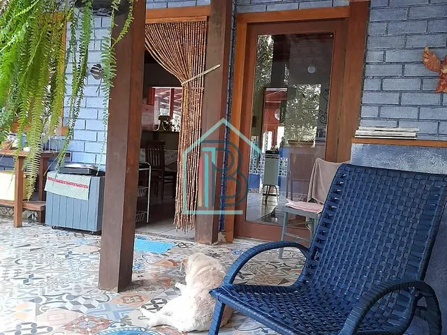 Chácara com 3000m² 3 quartos e 2 banheiros, à venda, no bairro Jardim dos Ipês em Embu das Artes
