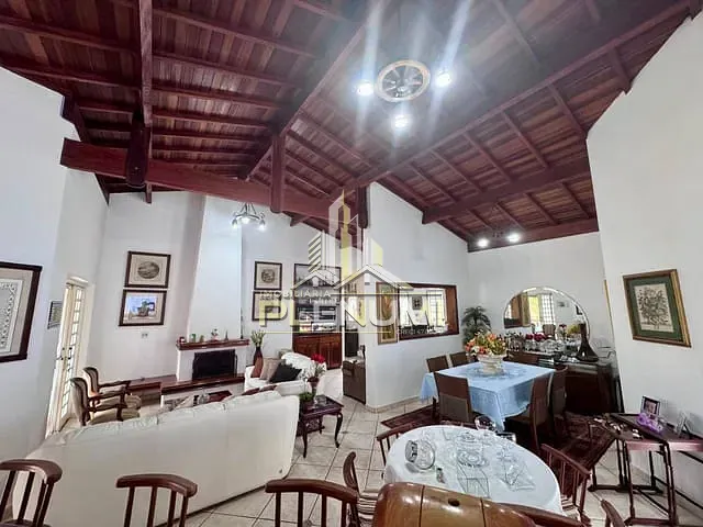 Chácara com 1040m² 3 quartos e 4 banheiros, à venda, no bairro Zona Rural em Ipeúna