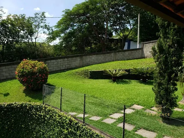 Chácara com 2245m² 3 quartos e 2 banheiros, à venda, no bairro Jardim Alice em Barra Mansa