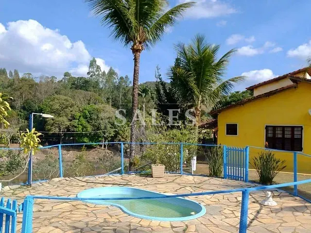Chácara com 8000m² 4 quartos e 3 banheiros, à venda, no bairro Engenho Novo em Mar de Espanha