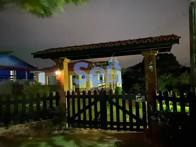Chácara com 155m² 3 quartos e 3 banheiros, à venda, no bairro Área Rural de Elias Fausto em Elias Fausto