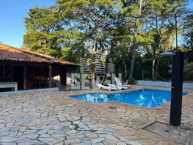 Chácara com 7005m² 2 quartos e 2 banheiros, à venda, no bairro Clube dos Trinta em Pederneiras